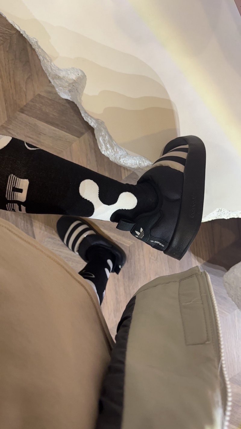 Adidas Originals Puffylette view