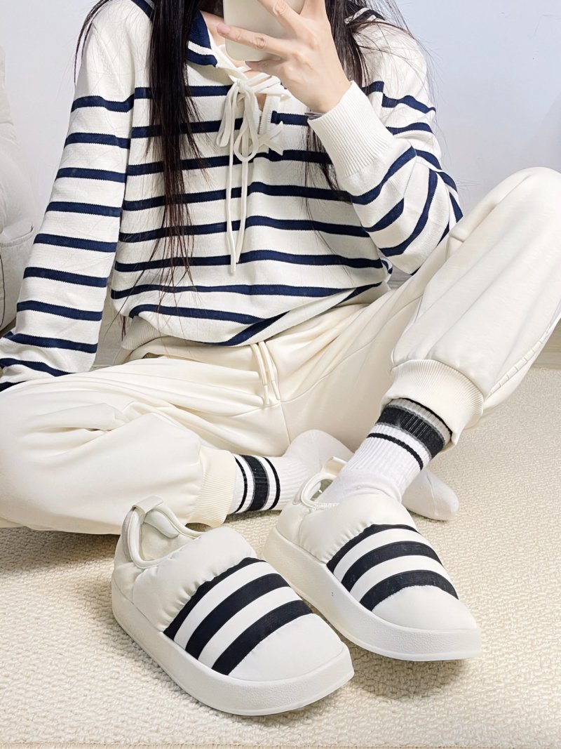 Adidas Originals Puffylette view