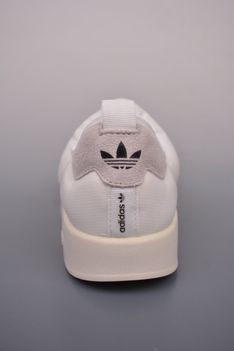 Adidas Puffylette view