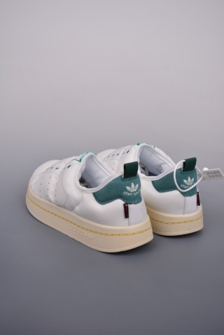 Adidas Puffylette view 2