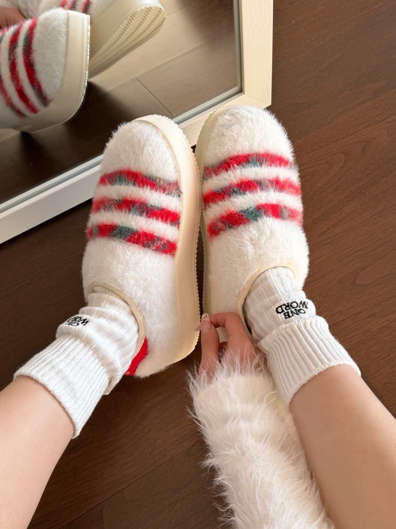 Adidas Puffylette Knit view