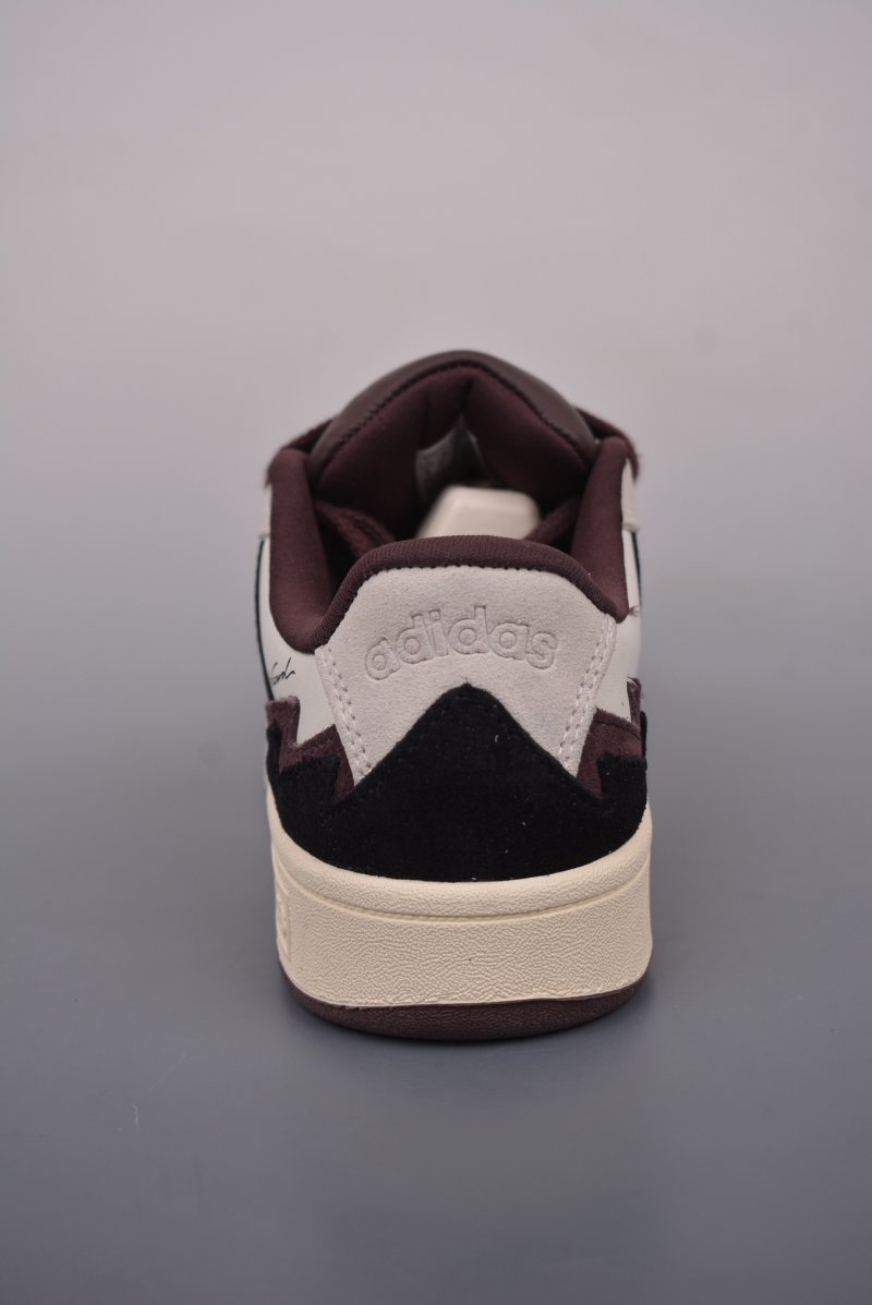 Adidas WCARD ADV view