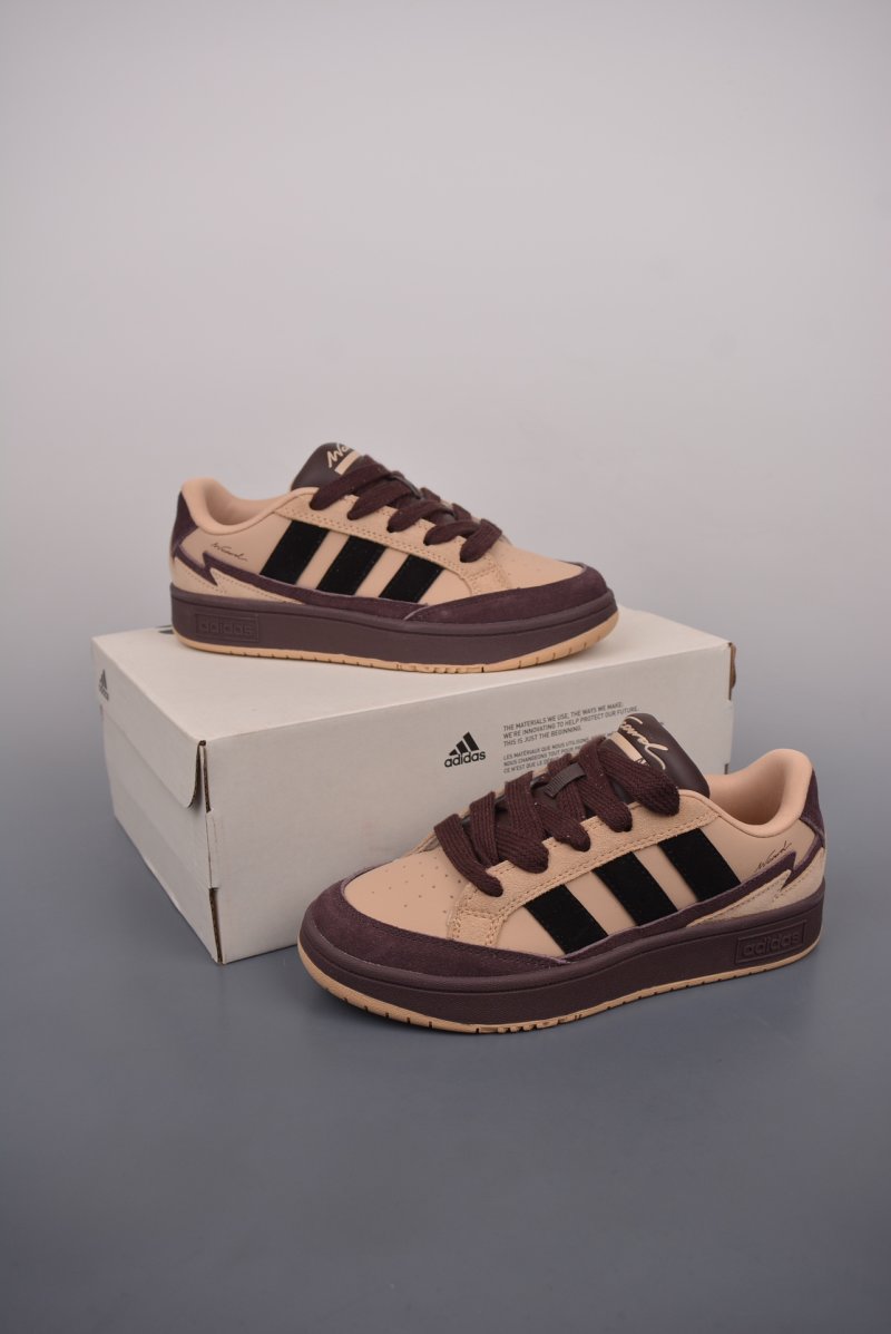 Adidas WCARD ADV view