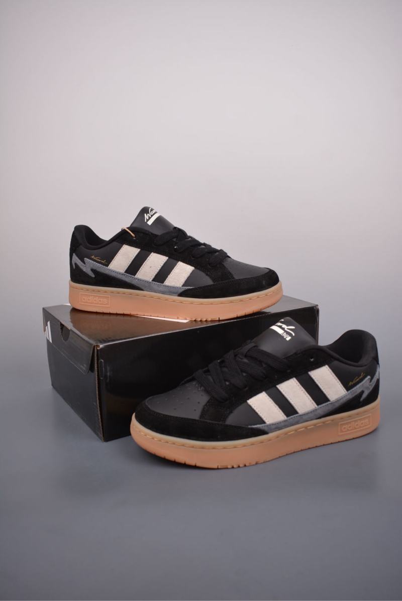 Adidas WCARD ADV view