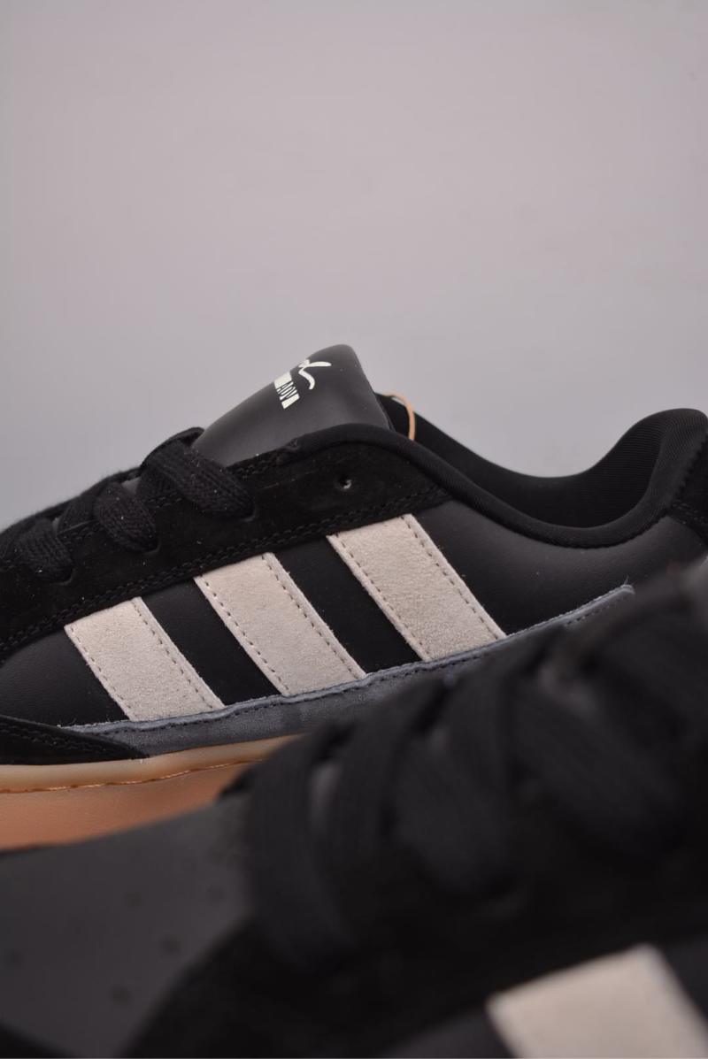 Adidas WCARD ADV view