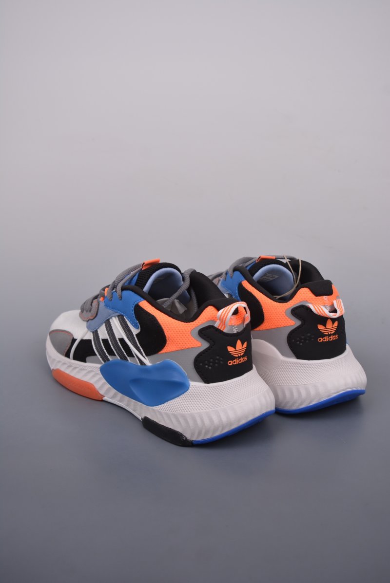 Adidas Hi-Tail view