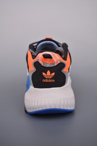 Adidas Hi-Tail view 4