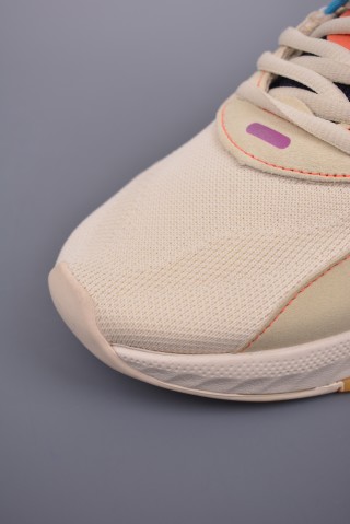 Adidas Hi-Tail view 6