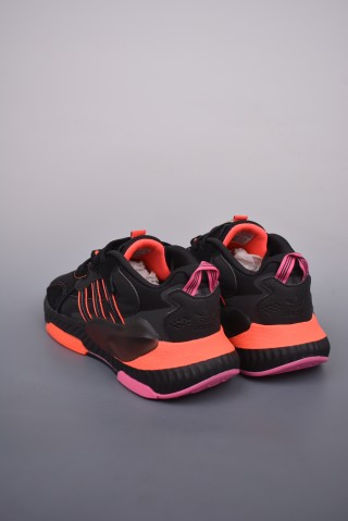 Adidas Hi-Tail view 2