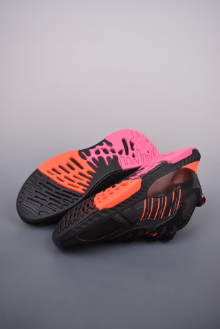 Adidas Hi-Tail view 3