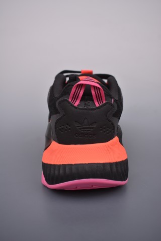 Adidas Hi-Tail view 4