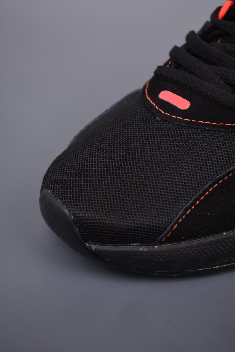 Adidas Hi-Tail view