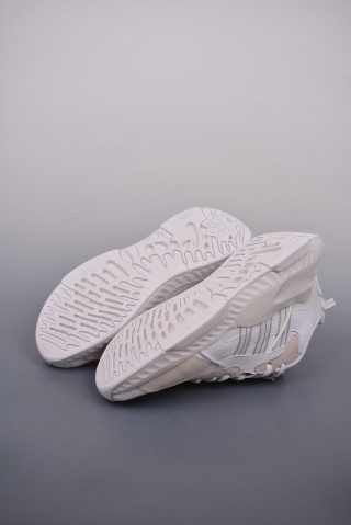 Adidas Hi-Tail view 3