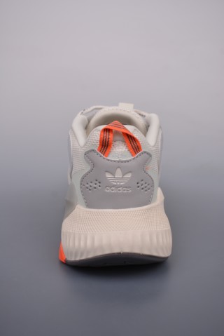 Adidas Hi-Tail view 4