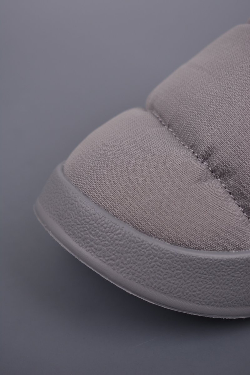 Adidas Puffylette view