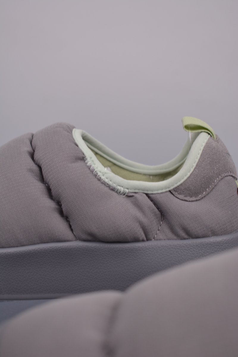 Adidas Puffylette view