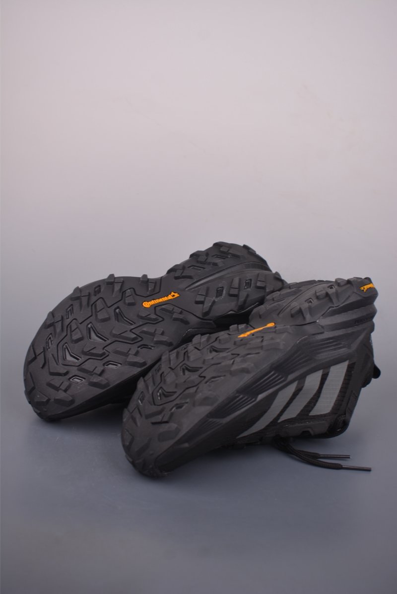 Adidas TERREX FREEHIKER SL GTX view