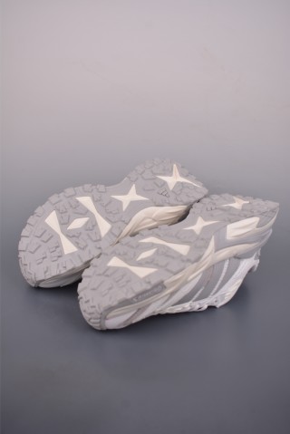 Adidas XLG Storm Edge view 3