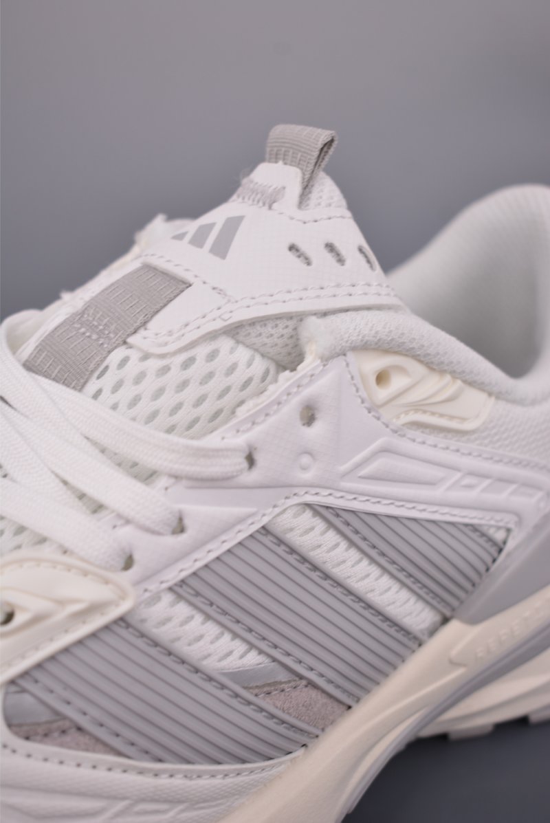 Adidas XLG Storm Edge view