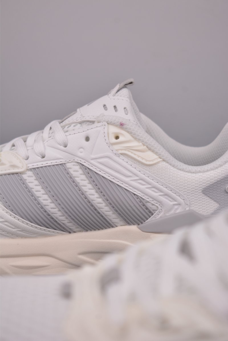Adidas XLG Storm Edge view