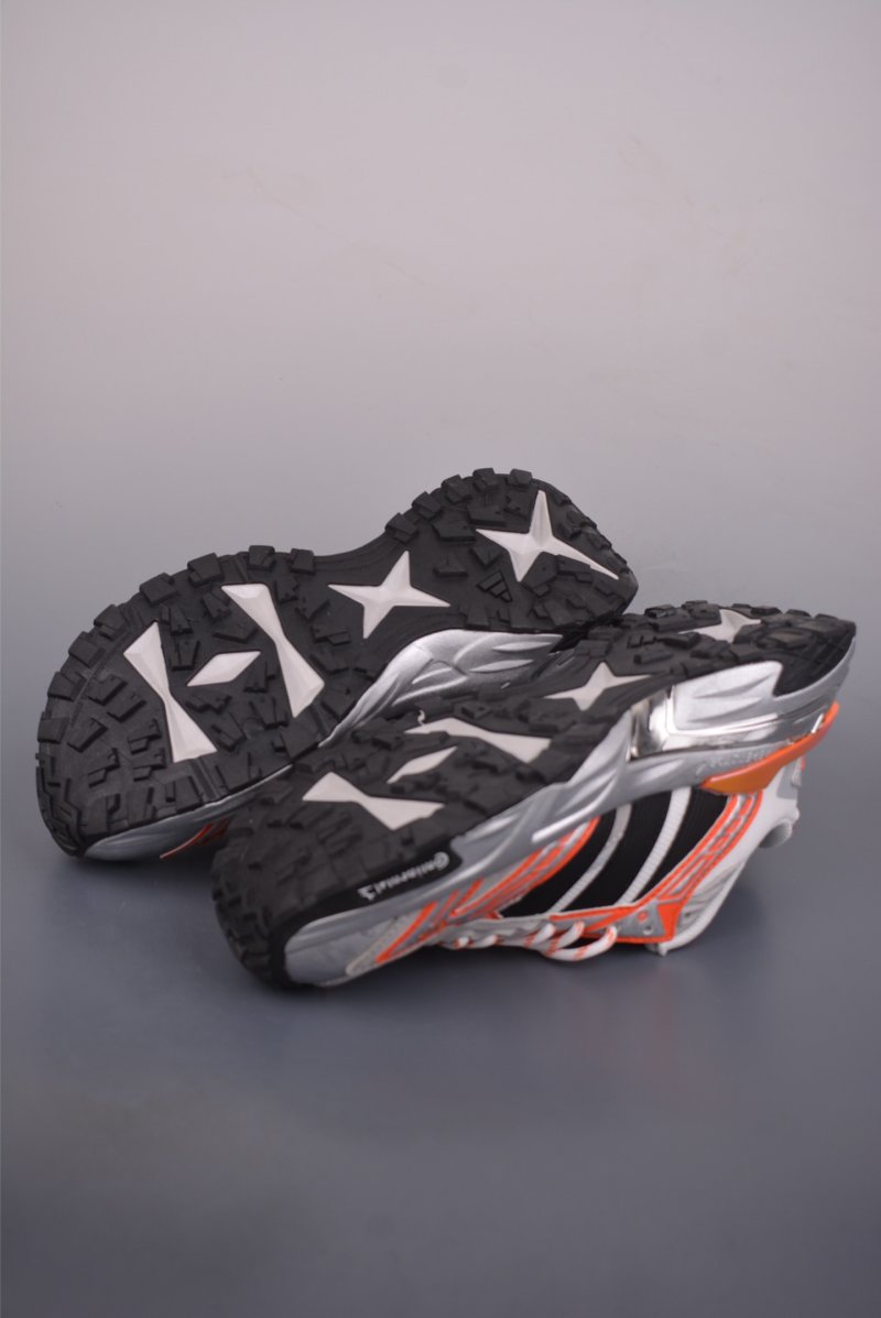 Adidas XLG Storm Edge view