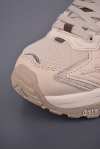 Adidas XLG Storm Edge view 6