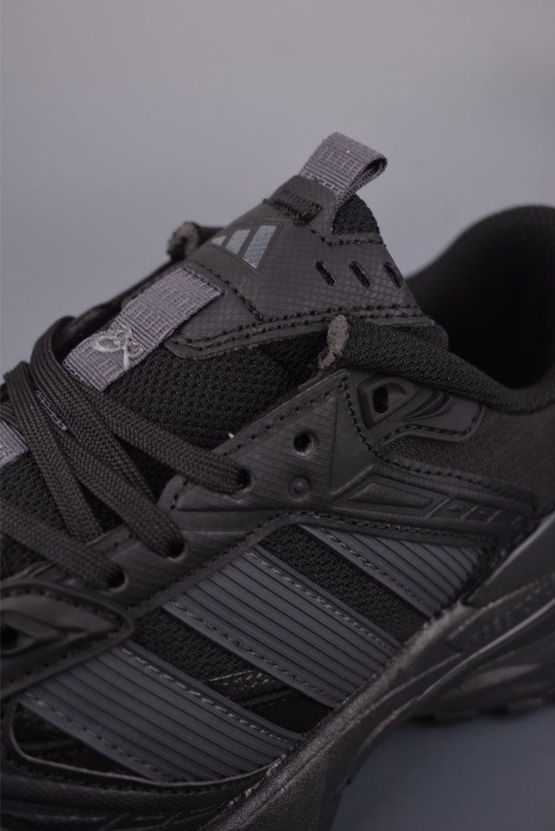 Adidas XLG Storm Edge view
