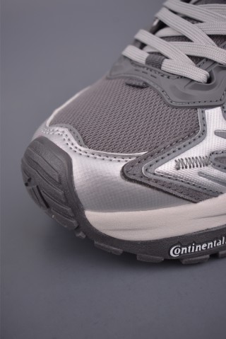 Adidas XLG Storm Edge view 6