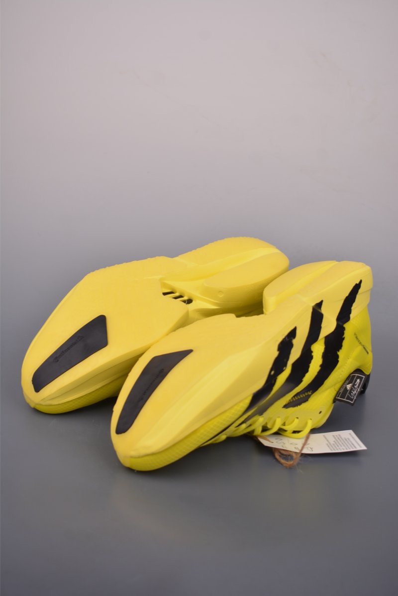 Adidas Y-3 Adios Pro 4M view