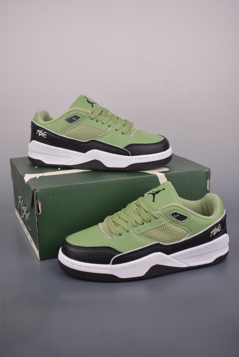 Air Jordan Flight Court view