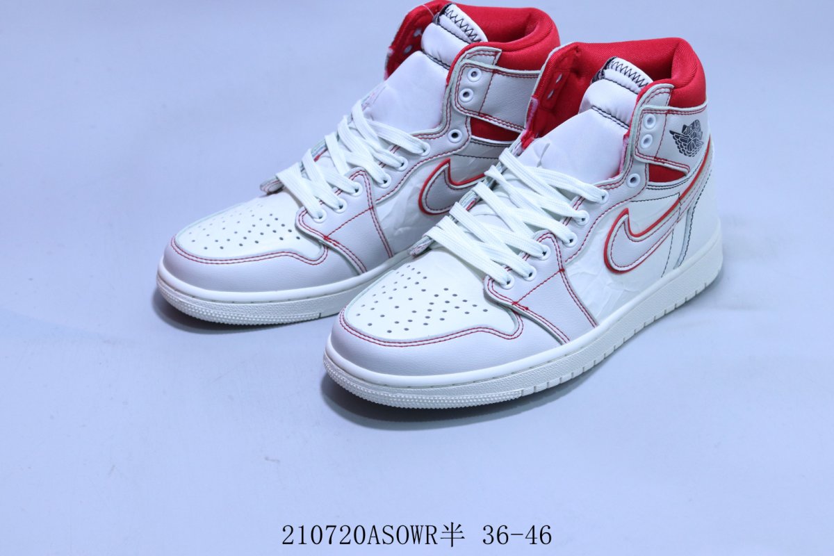 Air Jordan 1 Low view