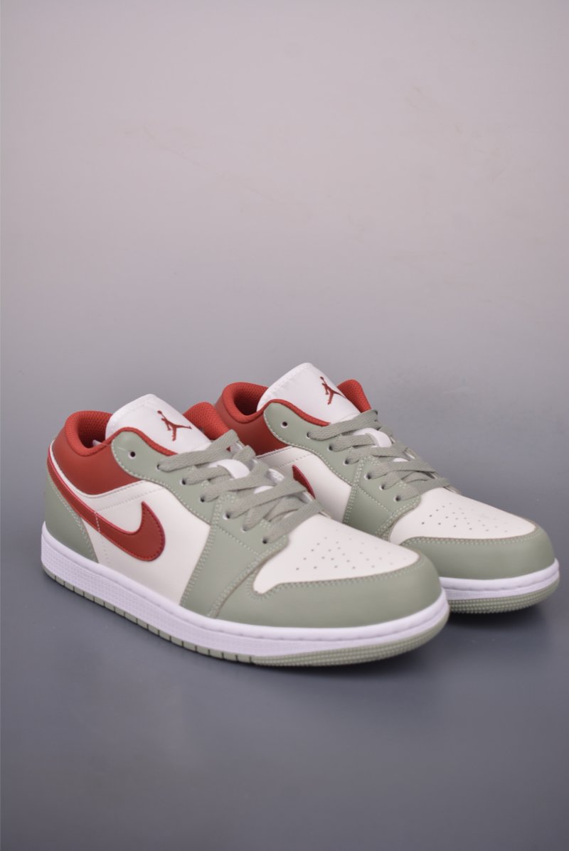 Air Jordan 1 Low 'White / Green / Red'