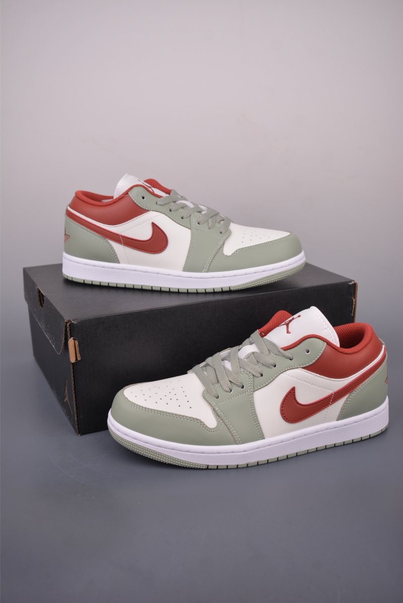 Air Jordan 1 Low 'White / Green / Red' view