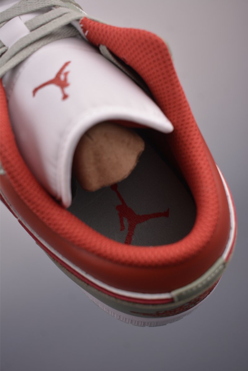 Air Jordan 1 Low 'White / Green / Red' view