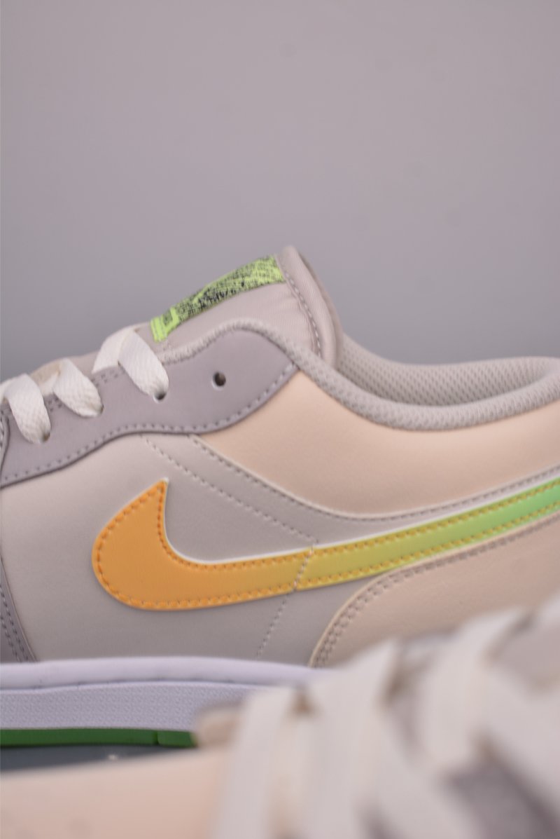 Air Jordan 1 Low 'Pink / Grey' view