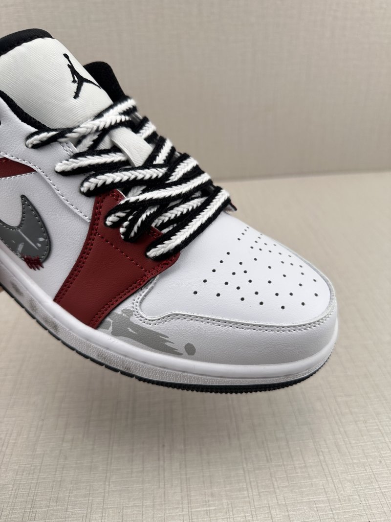 Air Jordan 1 Low view