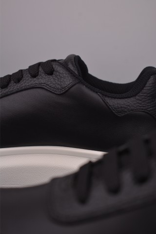 Alexander McQueen 'Gold' view 8