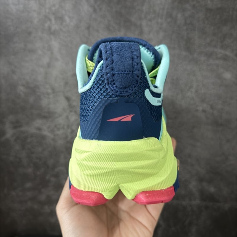 Altra Olympus 6 'Gold' view