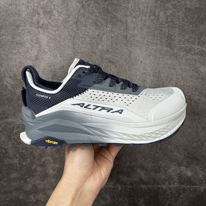 Altra Olympus 6 'Gold' view
