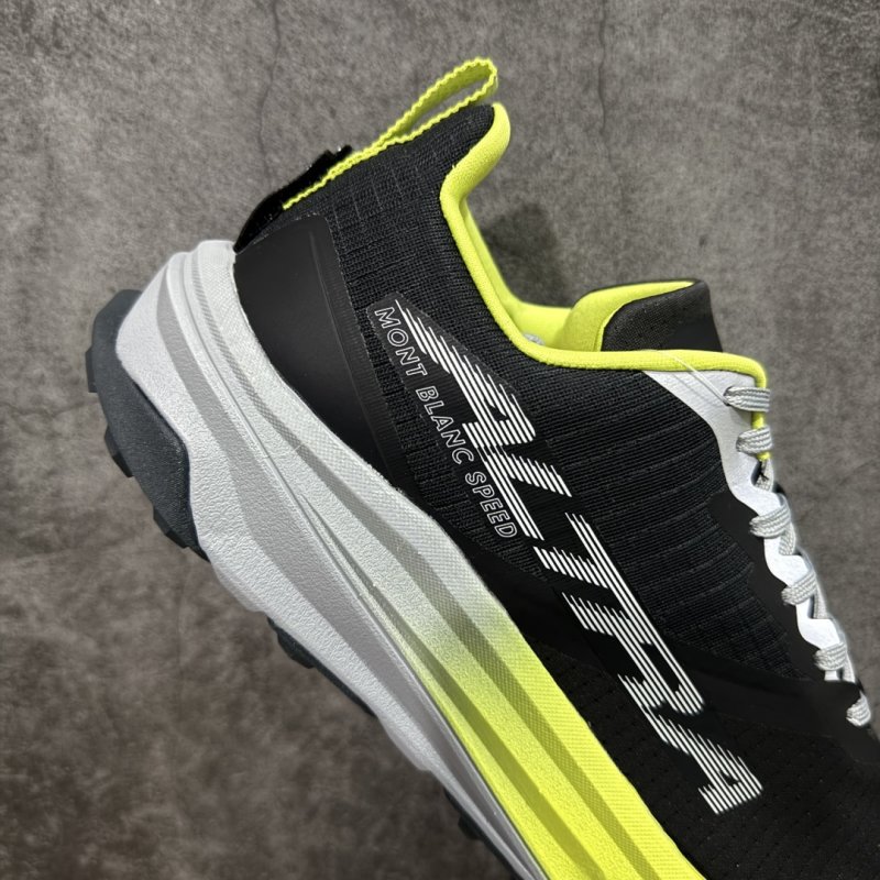 Altra Speed Mont Blanc view