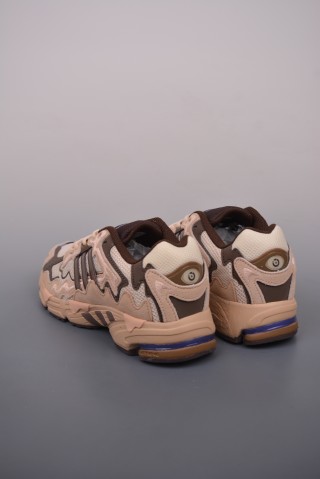 Adidas Bad Bunny Response CL view 2