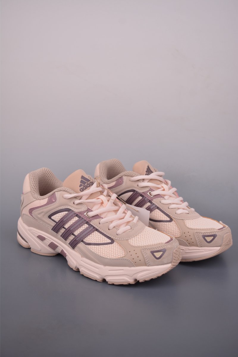 Adidas Bad Bunny Response CL view