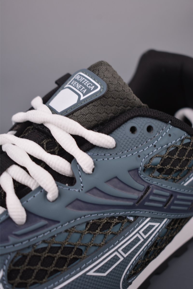 Bottega Veneta Orbit Runner view
