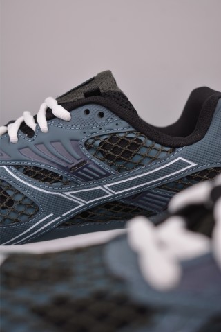 Bottega Veneta Orbit Runner view 8