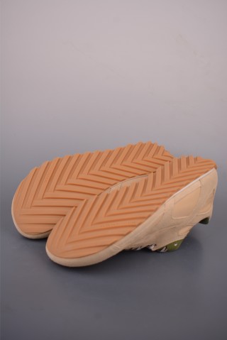 Bottega Veneta Orbit Runner view 12