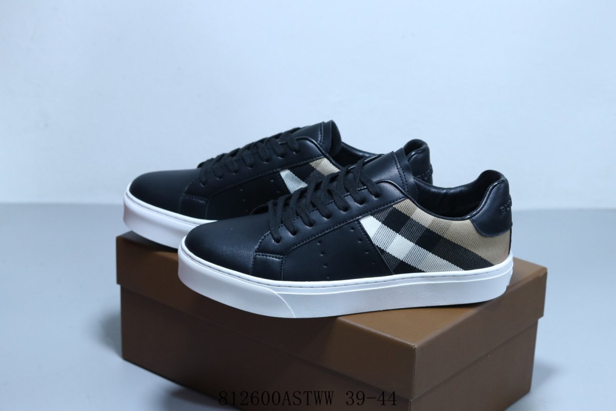 Burberry Canvas Leather Low view