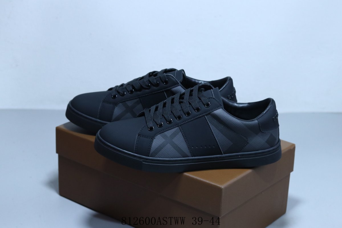 Burberry Canvas Leather Low view