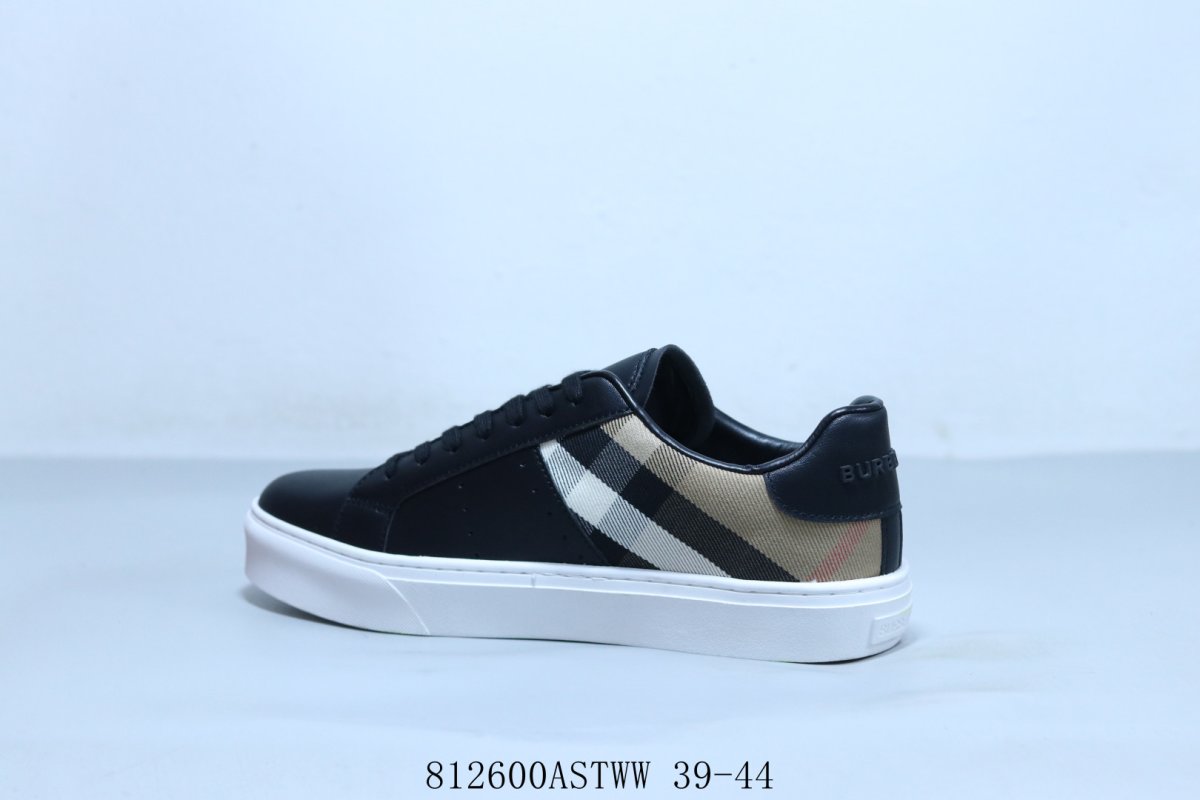 Burberry Canvas Leather Low view