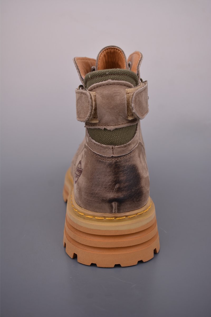CAT Fashion 'Gold' view