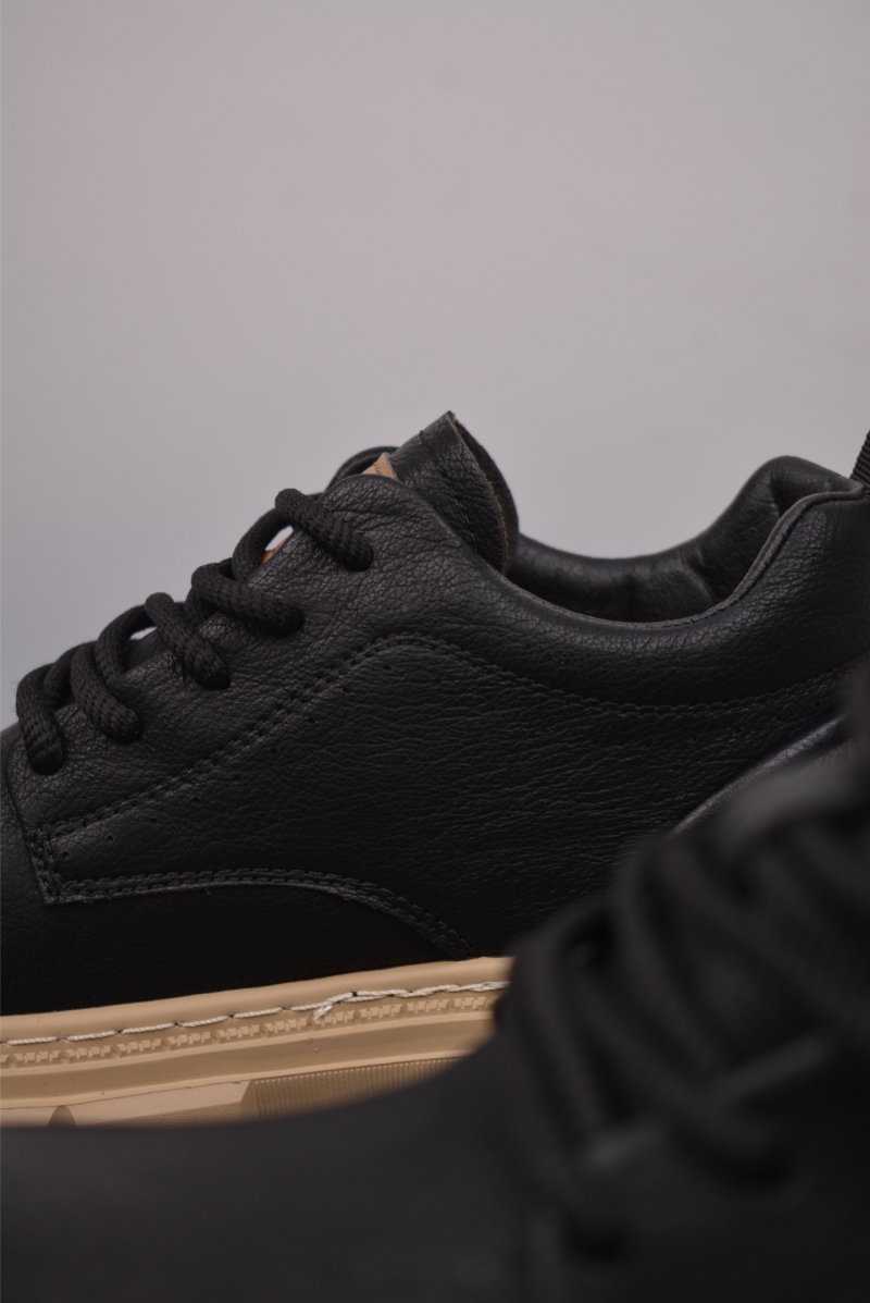 CAT Unisex 'Gold' view